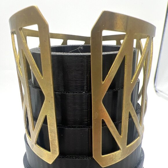 Vtg Betsy Iya Brass Cuff Bracelet Freemont Bridge Unisex 2.25" Wide Sz 6.25 Adj - Picture 5 of 7